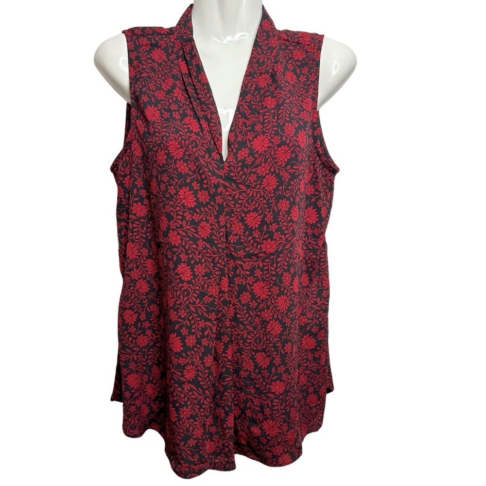 Ricki’s Floral Sleeveless Blouse Small
